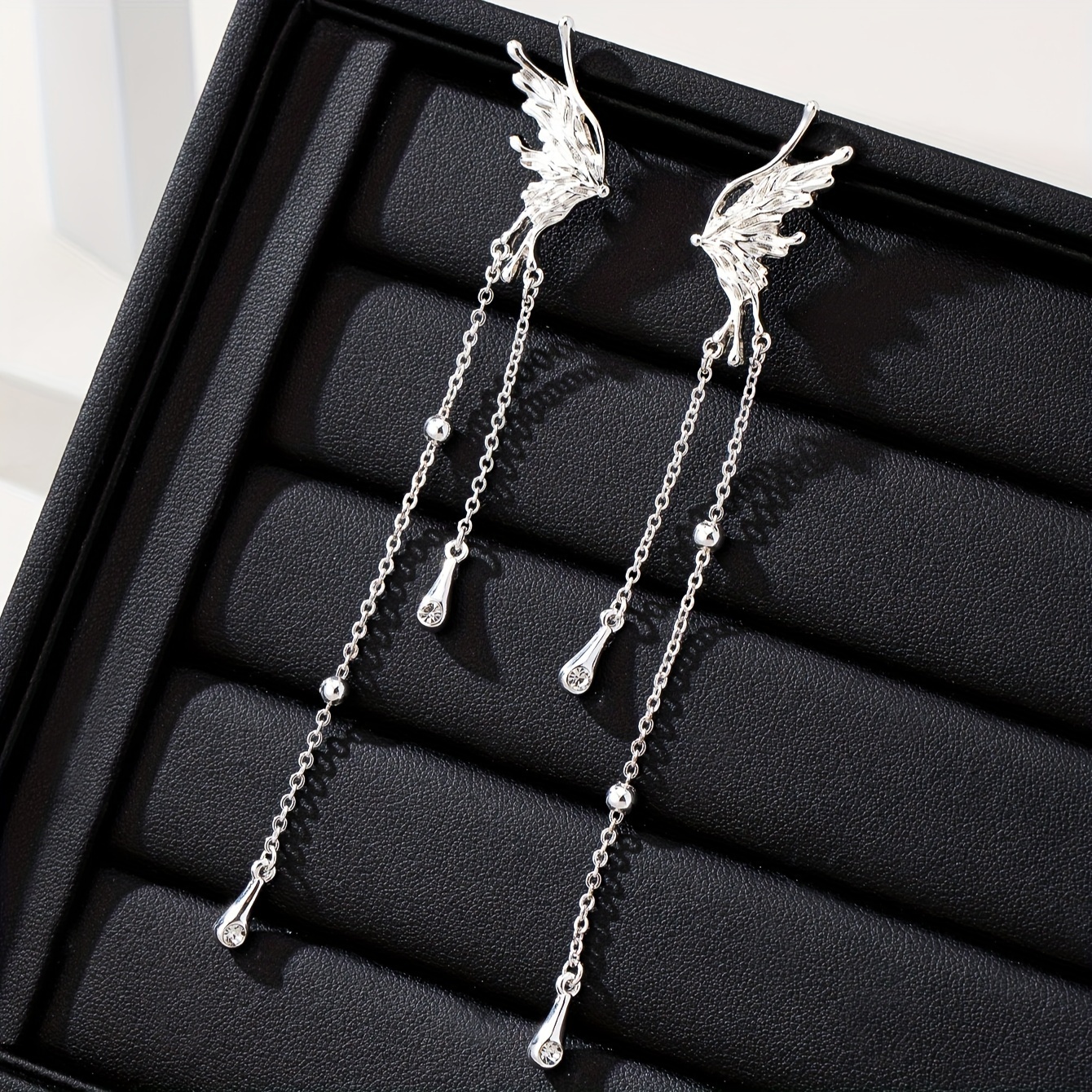 Stylish Women's Versatile Earrings Set